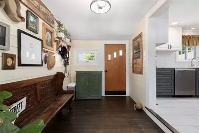 247 Whitford Avenue, Providence, RI 02908 - Photo 14