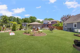 247 Whitford Ave, Providence, RI 02908 - Photo 24
