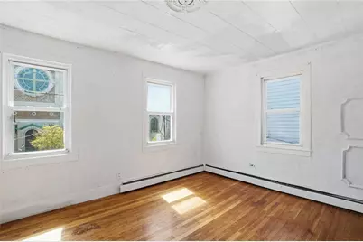 8 Mann Avenue, Newport, RI 02840 - Photo 16