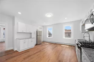 52 Erastus St, Providence, RI 02909 - Photo 12