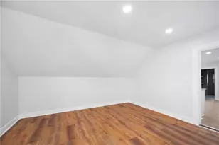 52 Erastus St, Providence, RI 02909 - Photo 34