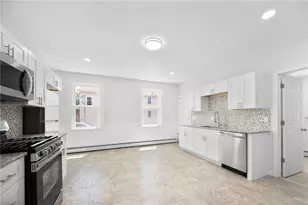52 Erastus St, Providence, RI 02909 - Photo 8