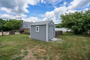 302 Shore Acres Ave, North Kingstown, RI 02852 - Photo 18
