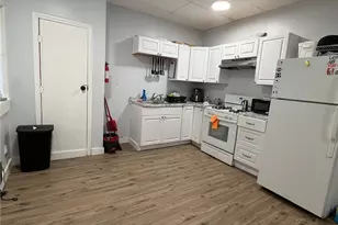 876 Douglas Ave, Providence, RI 02908 - Photo 2