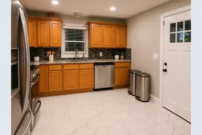 44 Pavilion Avenue, Cranston, RI 02920 - Photo 10