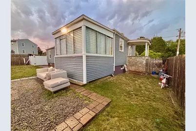 44 Pavilion Avenue, Cranston, RI 02920 - Photo 34
