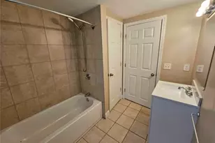 66 Penn St, Providence, RI 02909 - Photo 26