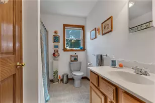 815 Elm St, Woonsocket, RI 02895 - Photo 20