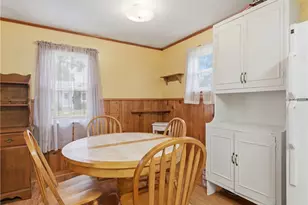 351 Maple St, Warwick, RI 02888 - Photo 6