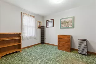 351 Maple St, Warwick, RI 02888 - Photo 12