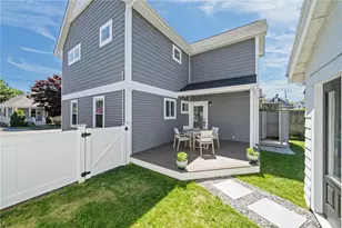20 Mumford Ave, Newport, RI 02840 - Photo 34