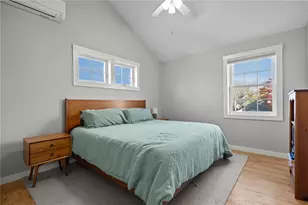 20 Mumford Ave, Newport, RI 02840 - Photo 22