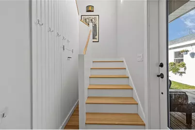 20 Mumford Avenue, Newport, RI 02840 - Photo 18