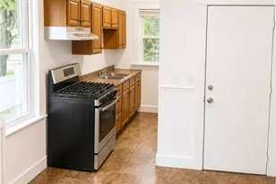 23 Richter St, Providence, RI 02908 - Photo 6