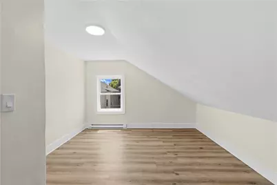 195 Bellevue Avenue, Providence, RI 02907 - Photo 22