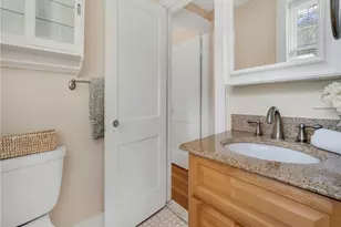 377 Cole Ave, Providence, RI 02906 - Photo 26