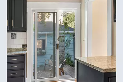 377 Cole Avenue, Providence, RI 02906 - Photo 16