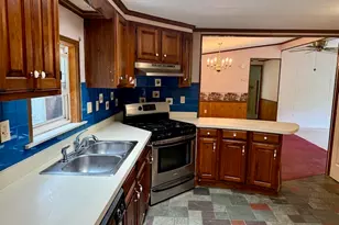 81 Sherwood Valley Ln, Coventry, RI 02816 - Photo 4