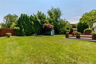 7 Oakcrest Dr, North Providence, RI 02904 - Photo 42