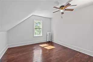45 Smith St, East Providence, RI 02915 - Photo 18