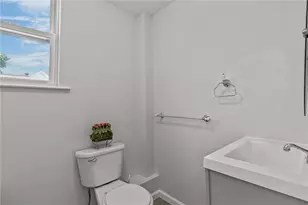 45 Smith St, East Providence, RI 02915 - Photo 12
