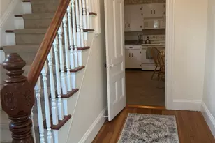 11 Eastnor Rd, Newport, RI 02840 - Photo 2