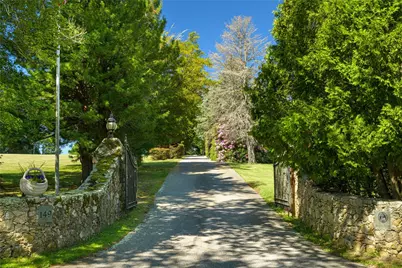 149 Nanaquaket Road, Tiverton, RI 02878 - Photo 12