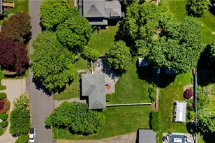 7 Walnut St, Narragansett, RI 02882 - Photo 42