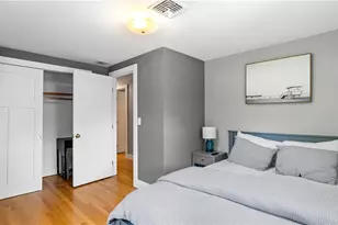 7 Walnut St, Narragansett, RI 02882 - Photo 32