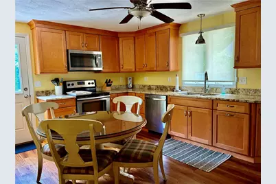 15 Deangelis Drive, Narragansett, RI 02882 - Photo 2