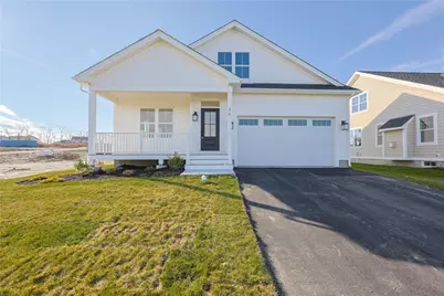20 Bunker Hill Crossing, Portsmouth, RI 02871 - Photo 2
