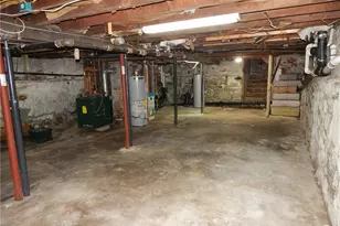 1915 Smith St, North Providence, RI 02911 - Photo 38
