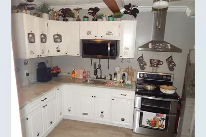 1915 Smith Street, North Providence, RI 02911 - Photo 16