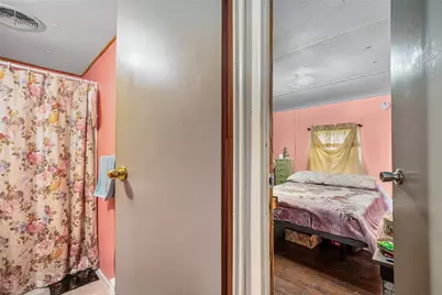719 Forest Park, Middletown, RI 02842 - Photo 28