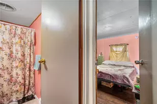 719 Forest Prk, Middletown, RI 02842 - Photo 28