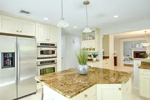 15 Sylvia Ln, Lincoln, RI 02865 - Photo 20