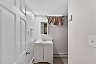 54 Joslin St, Providence, RI 02909 - Photo 26