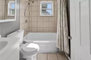 54 Joslin St, Providence, RI 02909 - Photo 14