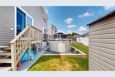 7 Notre Dame Street, Central Falls, RI 02863 - Photo 6
