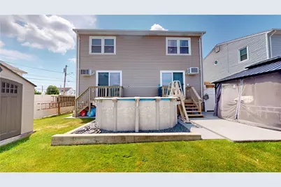 7 Notre Dame Street, Central Falls, RI 02863 - Photo 4
