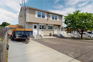 7 Notre Dame St, Central Falls, RI 02863 - Photo 2