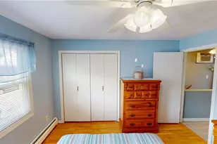 7 Notre Dame St, Central Falls, RI 02863 - Photo 20