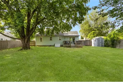 100 Penguin Avenue, Warwick, RI 02818 - Photo 38