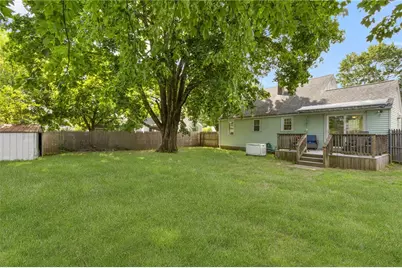 100 Penguin Avenue, Warwick, RI 02818 - Photo 34