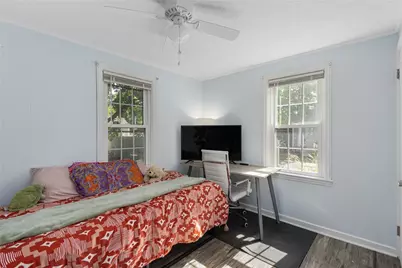 100 Penguin Avenue, Warwick, RI 02818 - Photo 20