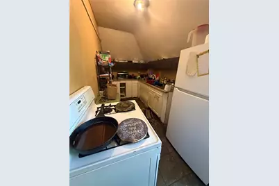 147 Parade Street, Providence, RI 02907 - Photo 16