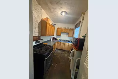147 Parade Street, Providence, RI 02907 - Photo 10