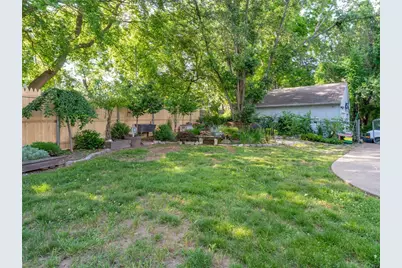 353 Washington Street, West Warwick, RI 02893 - Photo 4