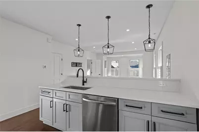 8 Cross Street #2, Newport, RI 02840 - Photo 10