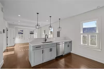 8 Cross Street #2, Newport, RI 02840 - Photo 8